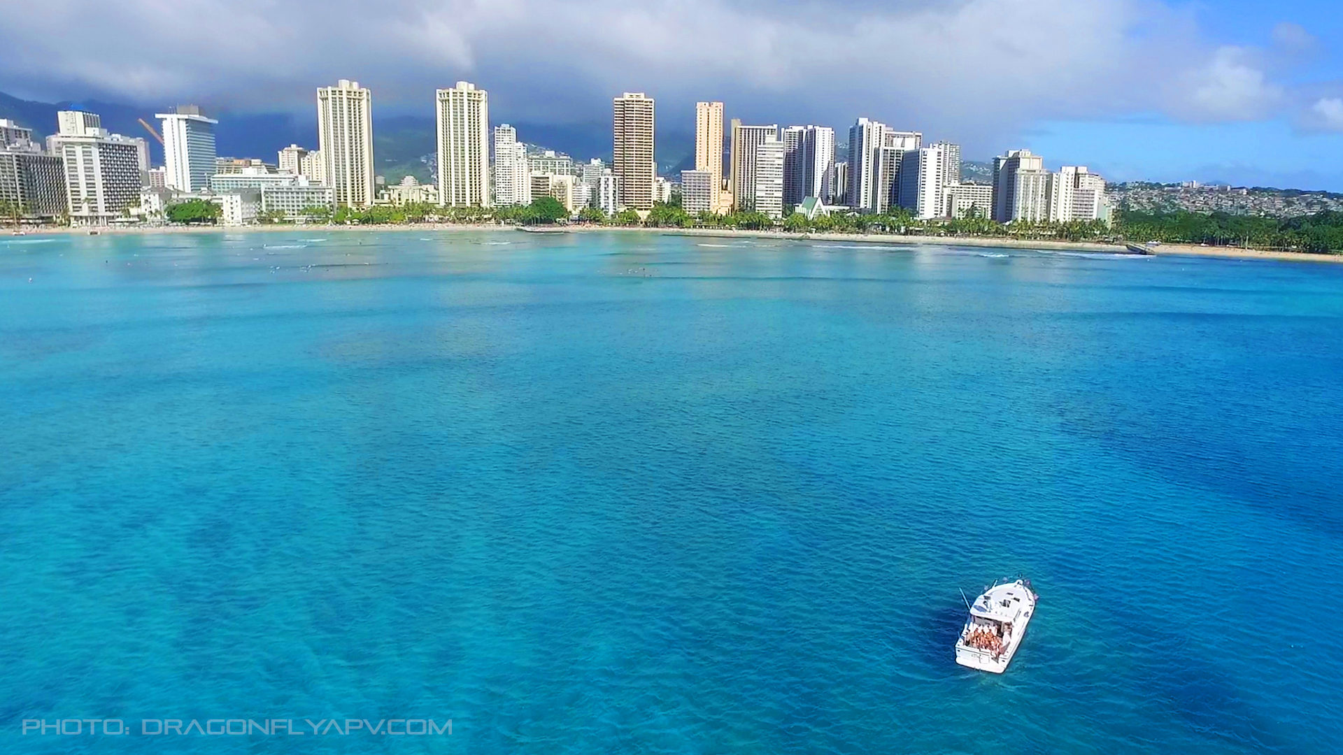 Waikiki-Yacht-Charters-Rubicon-5